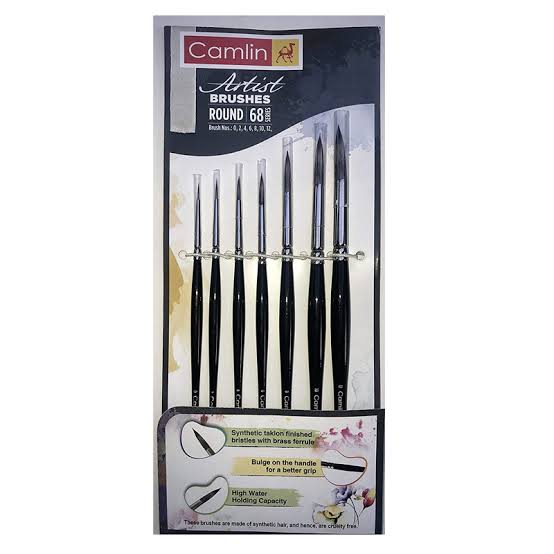 Set of 7 assorted round paint brushes, Series 68