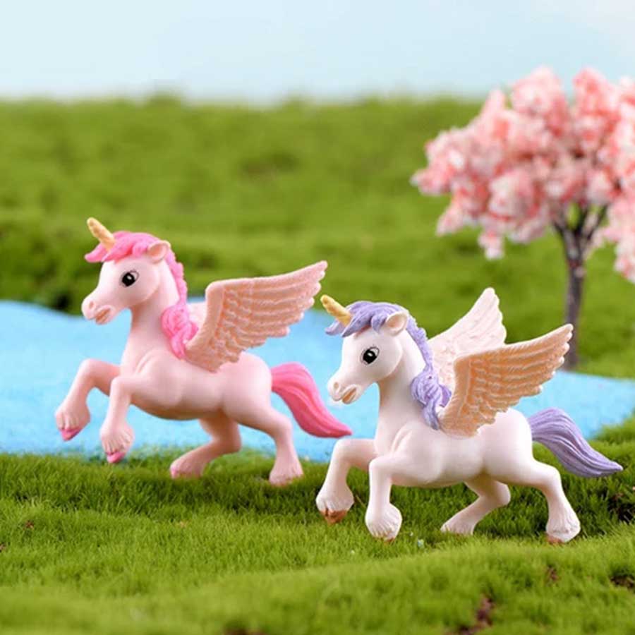 Miniature Unicorn 50x60mm 2pc #MTR69