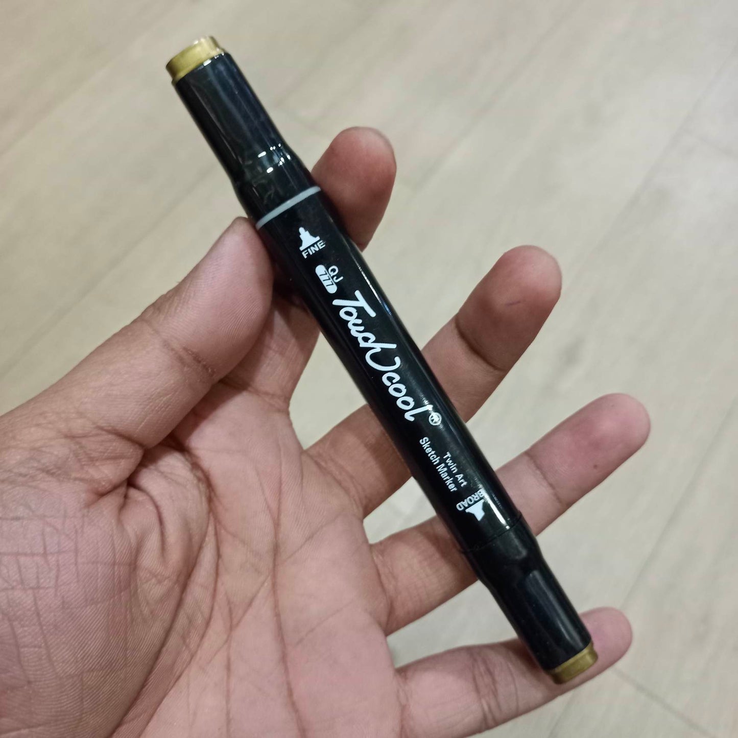 Touch Cool Twin Marker Golden